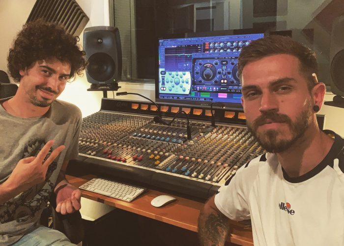 F87C41B9-D7D5-4C61-8A99-90C7635941CA